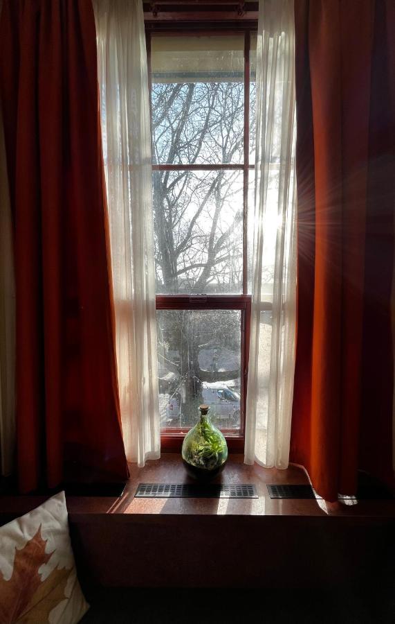 Hotel De Plataan Delft Centrum Екстериор снимка