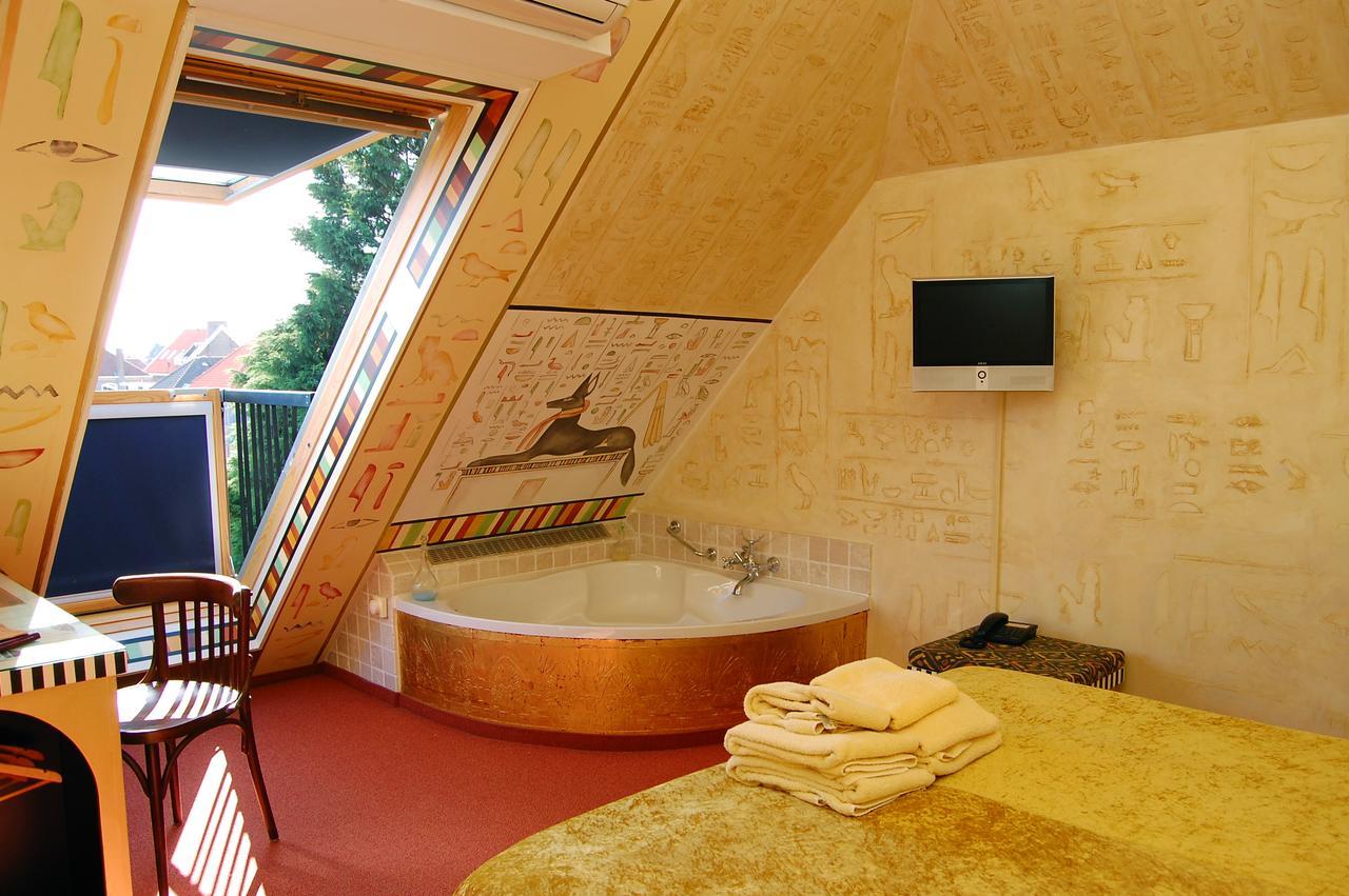 Hotel De Plataan Delft Centrum Екстериор снимка